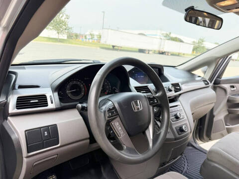 2015 Honda Odyssey LX