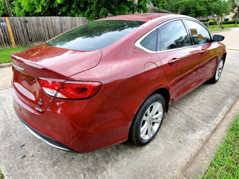 2015 Chrysler 200 Limited