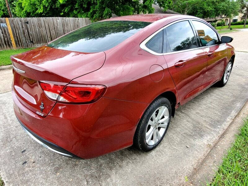 2015 Chrysler 200 Limited
