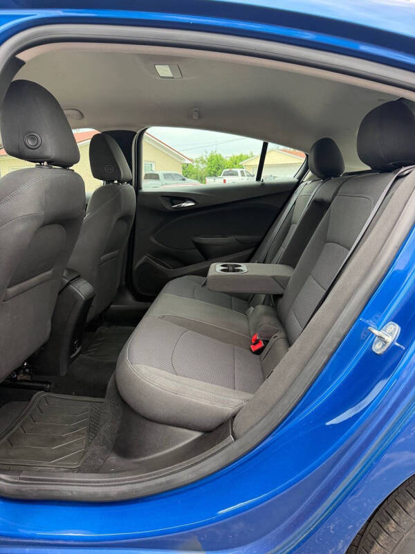 2017 Chevrolet Cruze LT Auto