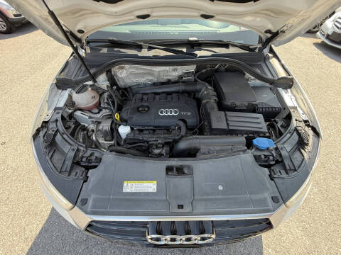 2017 Audi Q3 2.0T quattro Premium