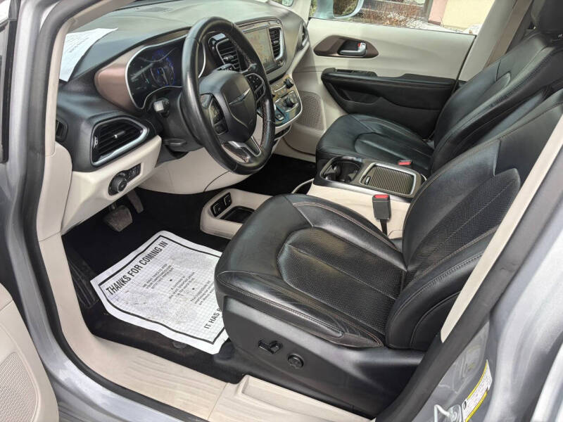 2018 Chrysler Pacifica Touring L Plus
