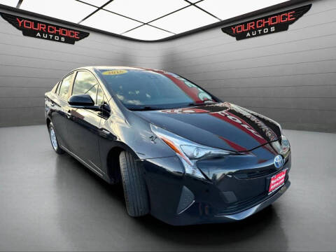 2016 Toyota Prius Three