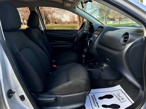 2019 Nissan Versa S Plus