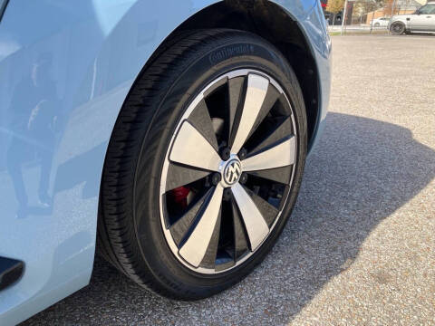 2015 Volkswagen Beetle Convertible