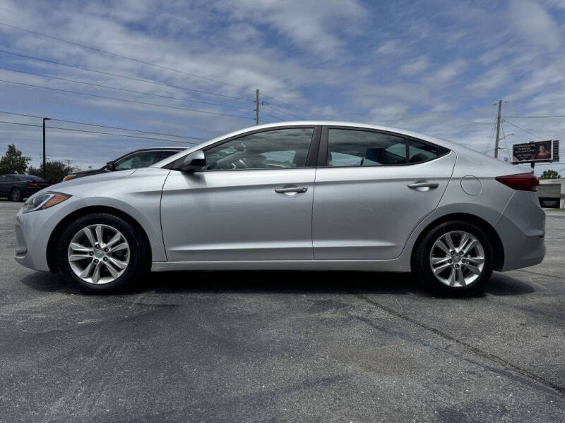 2017 Hyundai Elantra