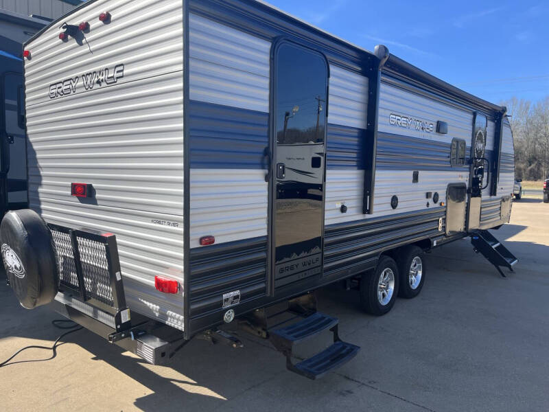 2021 Cherokee Grey Wolf Limited 26DBH