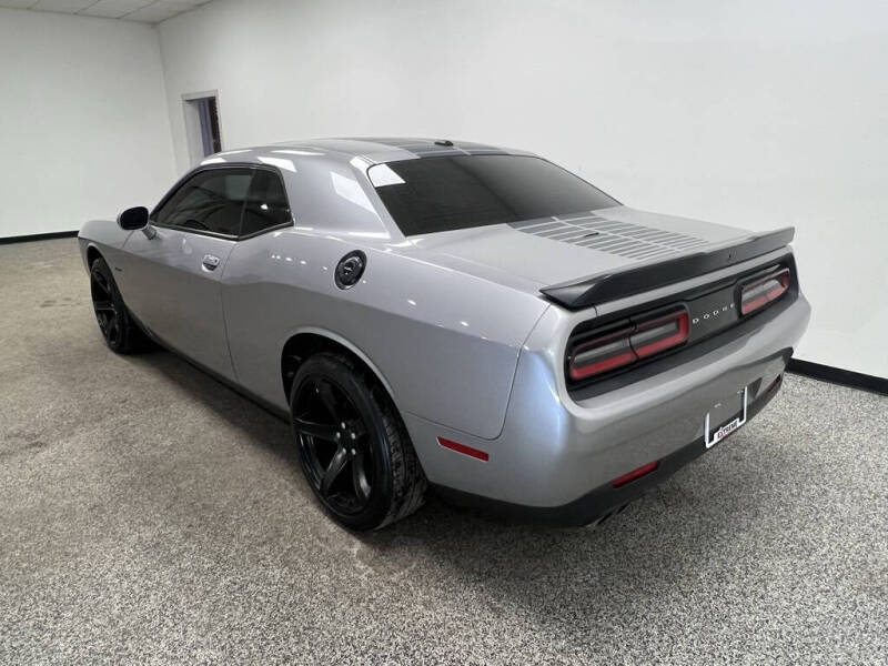 2016 Dodge Challenger R/T