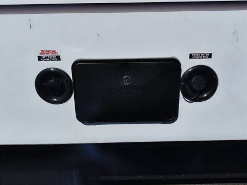 2026 Travel Lite UPCOUNTRY 775U