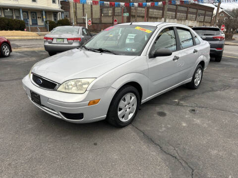 2007 Ford Focus for sale at Roche's Garage & Auto Sales in Wilkes-Barre PA