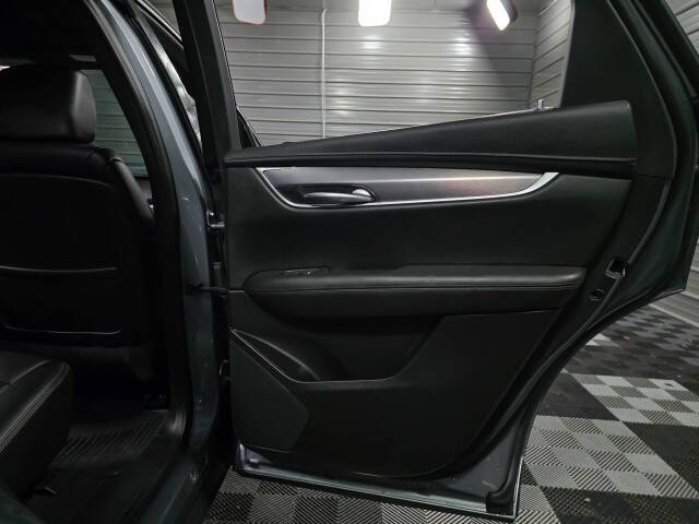 2021 Cadillac XT5 Luxury