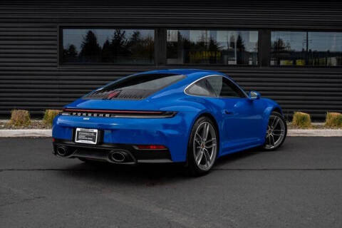 2025 Porsche 911 Carrera