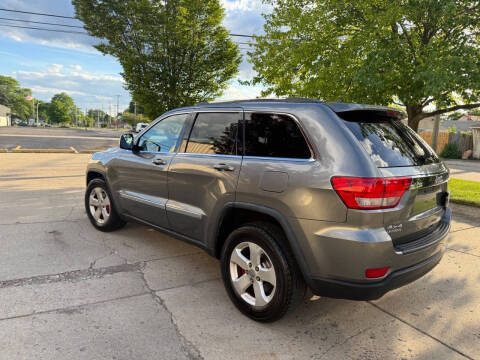 2011 Jeep Grand Cherokee Laredo