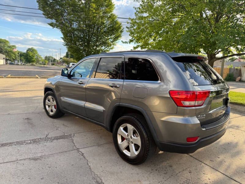 2011 Jeep Grand Cherokee Laredo
