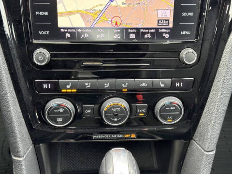 2021 Volkswagen Passat R-Line