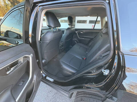 2021 Toyota RAV4 Hybrid XLE Premium