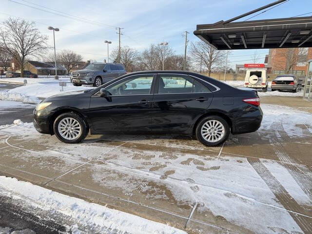 2015 Toyota Camry LE