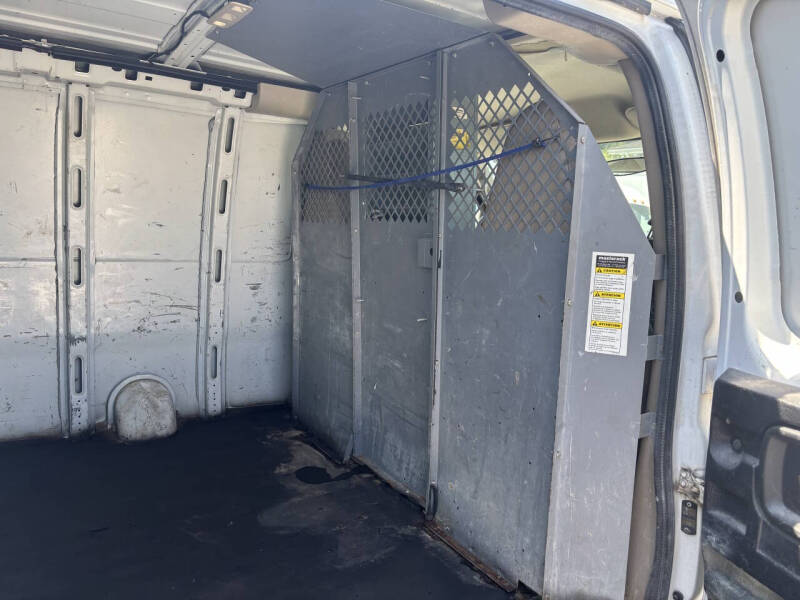 2017 Chevrolet Express 2500