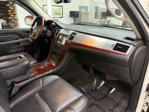 2014 Cadillac Escalade Premium