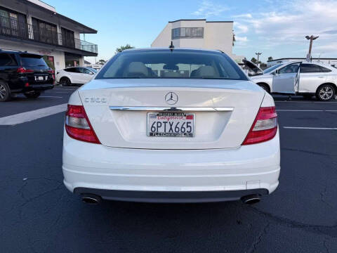 2011 Mercedes-Benz C-Class C 300 Luxury