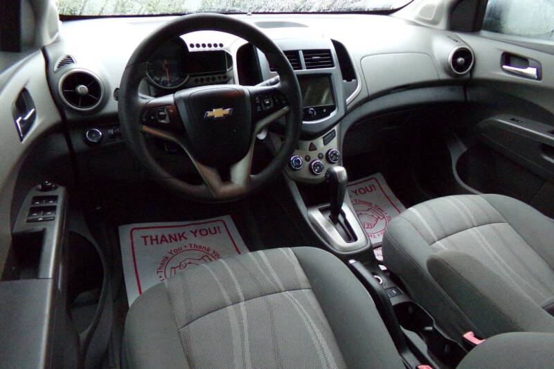 2013 Chevrolet Sonic LT Auto