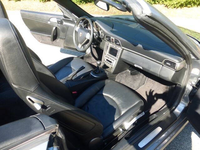 2005 Porsche 911 Carrera