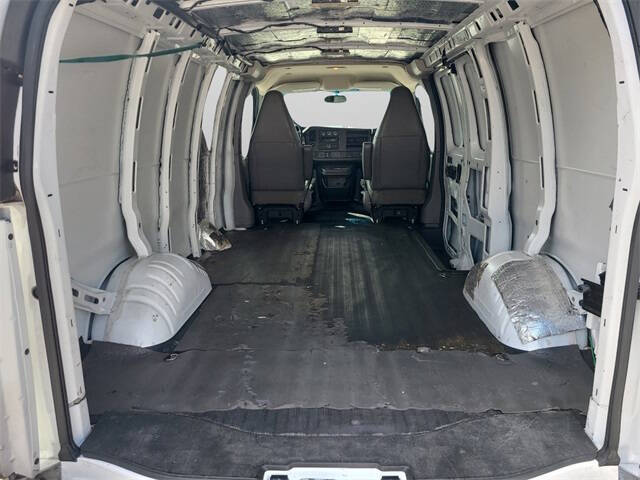 2021 Chevrolet Express 2500