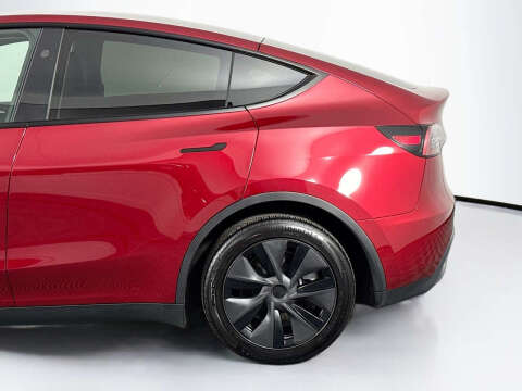 2025 Tesla Model Y Long Range