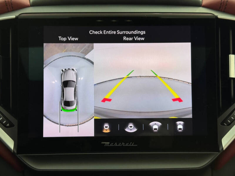 2023 Maserati Ghibli Modena Q4