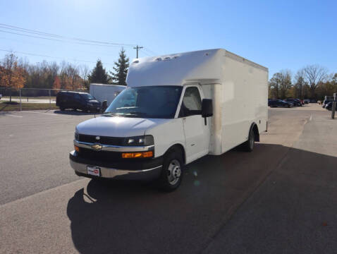 2022 Chevrolet Express 3500