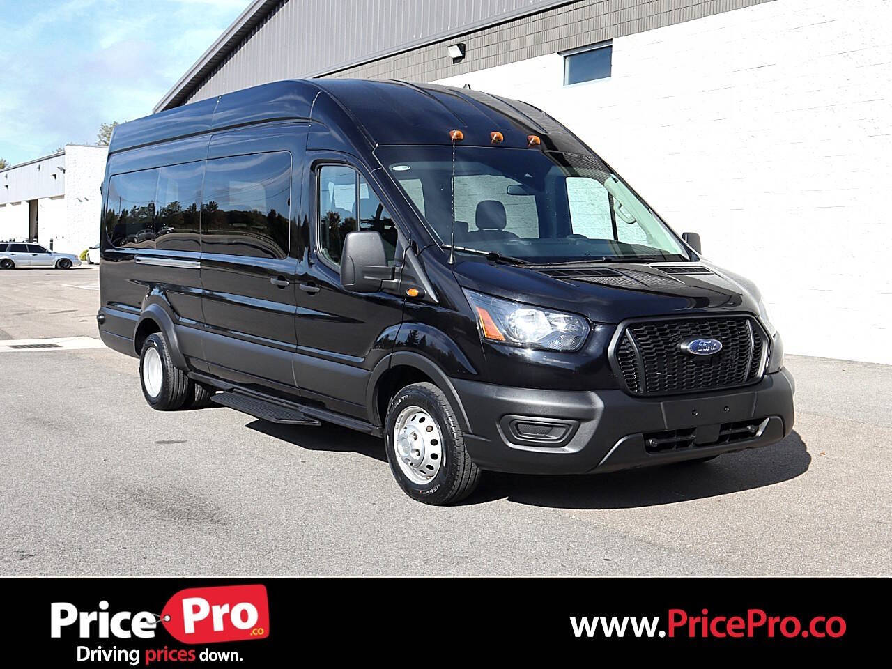 2023-ford-transit-t-350-hd-el-high-roof-xl-drw.jpg