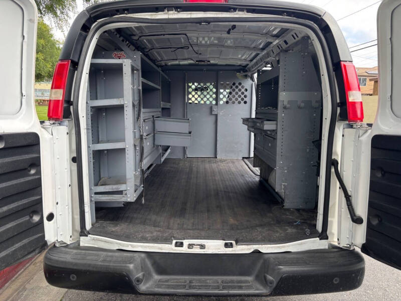 2016 Chevrolet Express 2500