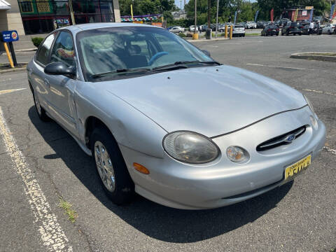 1998 Ford Taurus for sale at Din Motors in Passaic NJ