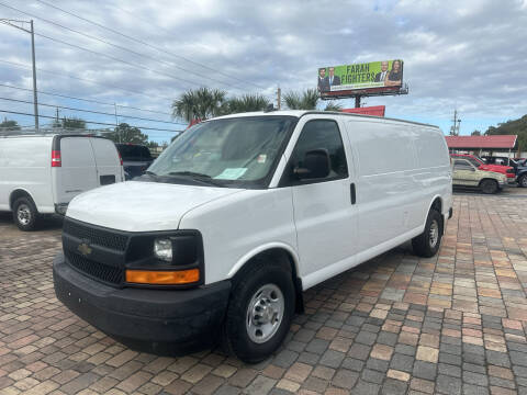 2017 Chevrolet Express for sale at Affordable Auto Motors in Jacksonville FL