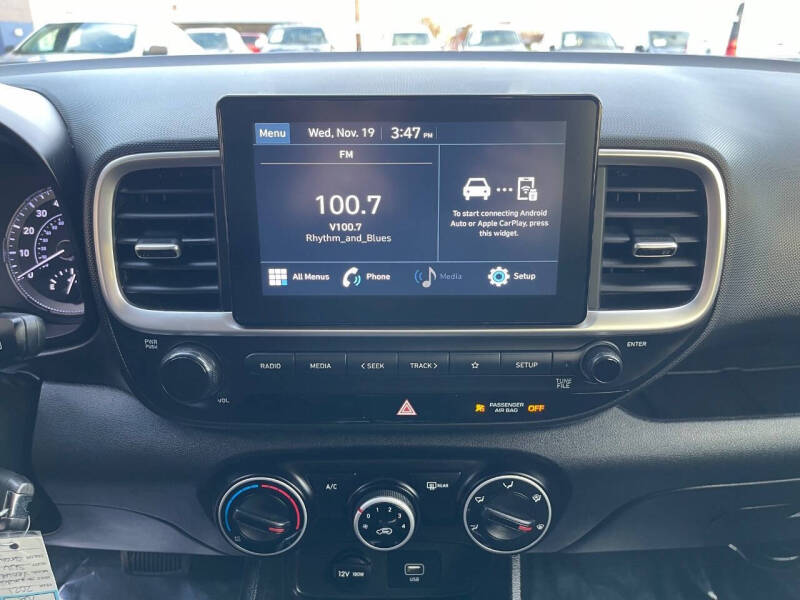 2021 Hyundai Venue SE