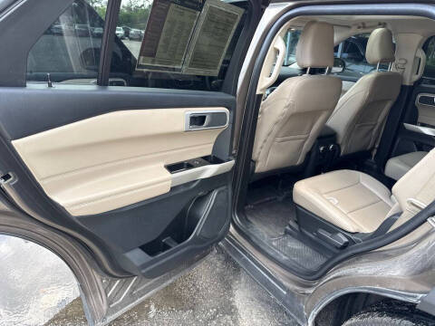 2021 Ford Explorer XLT