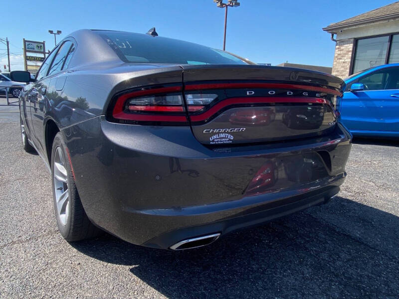 2017 Dodge Charger SXT