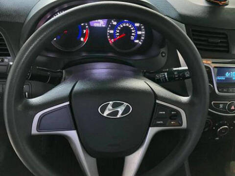 2016 Hyundai Accent SE