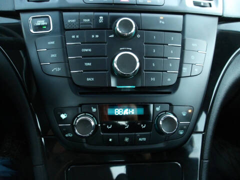 2012 Buick Regal Premium 3