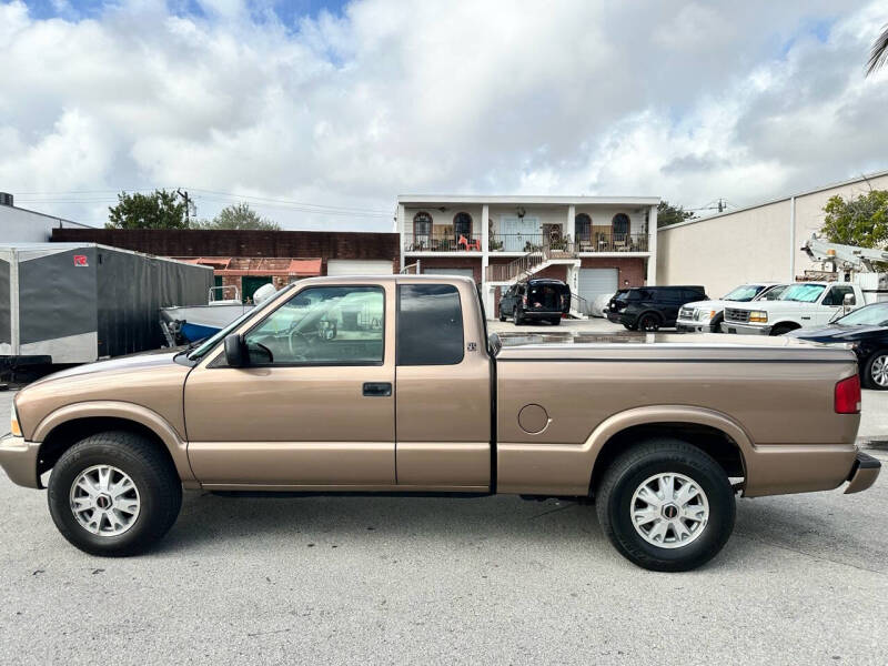 2003 GMC Sonoma null photo 12