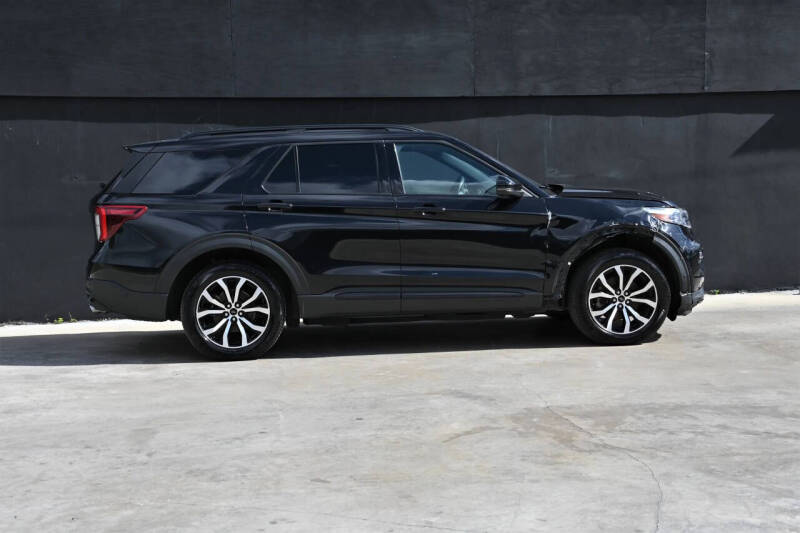 2021 Ford Explorer ST