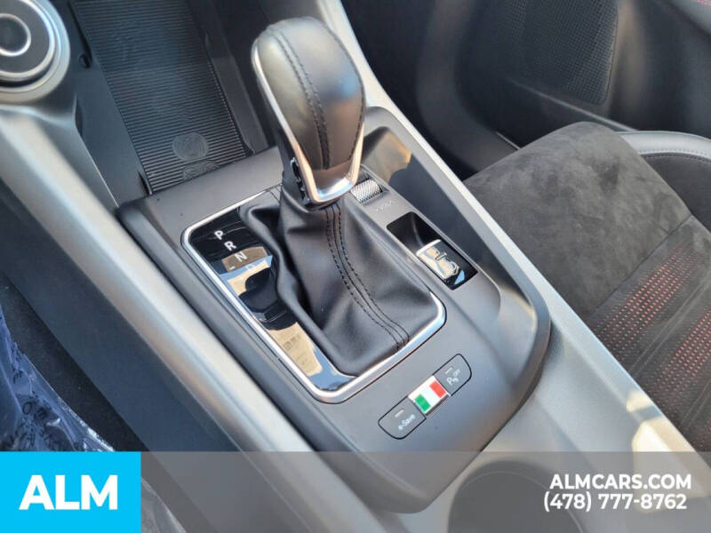 2024 Alfa Romeo Tonale Hybrid Veloce