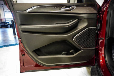 2022 Jeep Grand Cherokee L Altitude