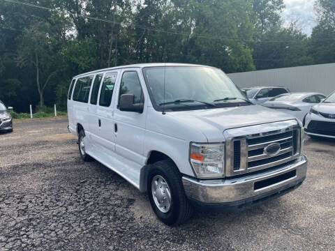 2014 Ford E-Series E-350 SD XLT