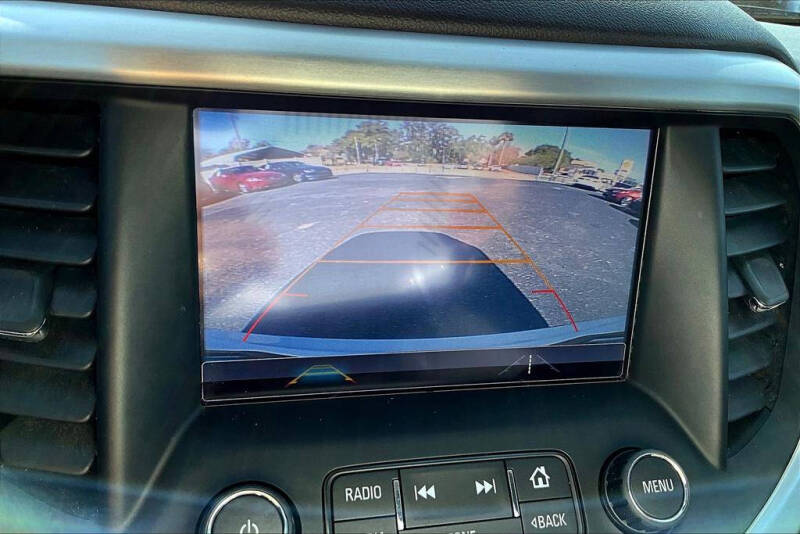 2017 GMC Acadia SLT-1