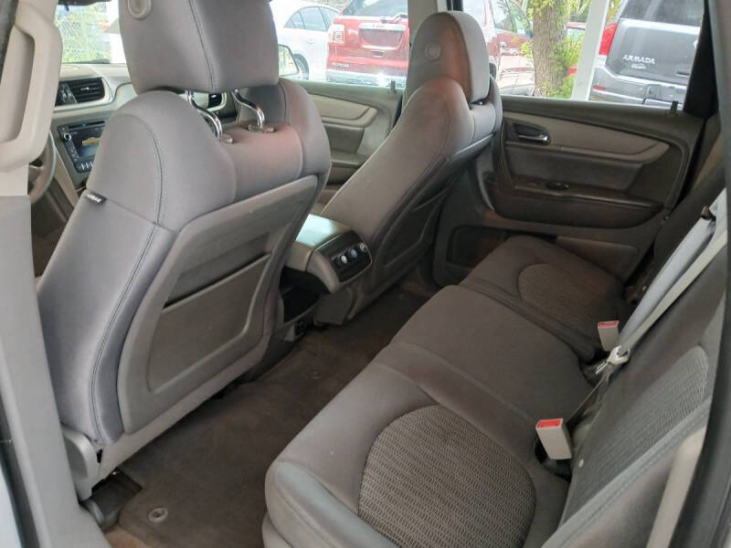 2016 Chevrolet Traverse LS