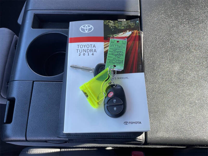 2014 Toyota Tundra SR