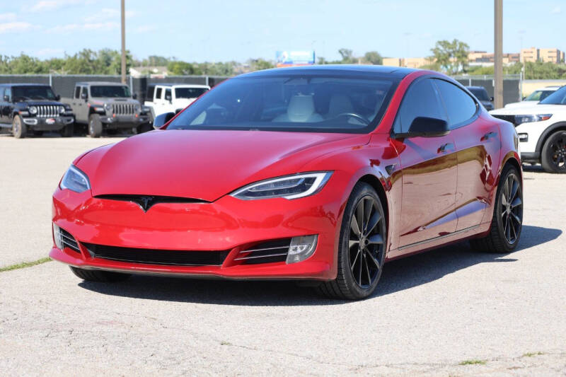 2016 Tesla Model S 90D