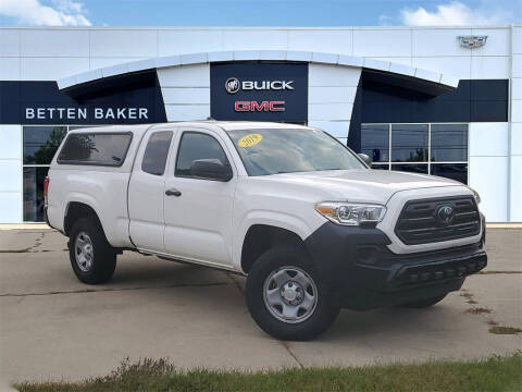 2019 Toyota Tacoma for sale at Betten Baker Preowned Center in Twin Lake MI