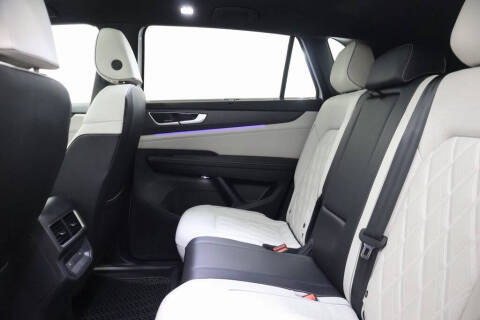 2024 Volkswagen Atlas Cross Sport SEL Premium R-Line 4Motion